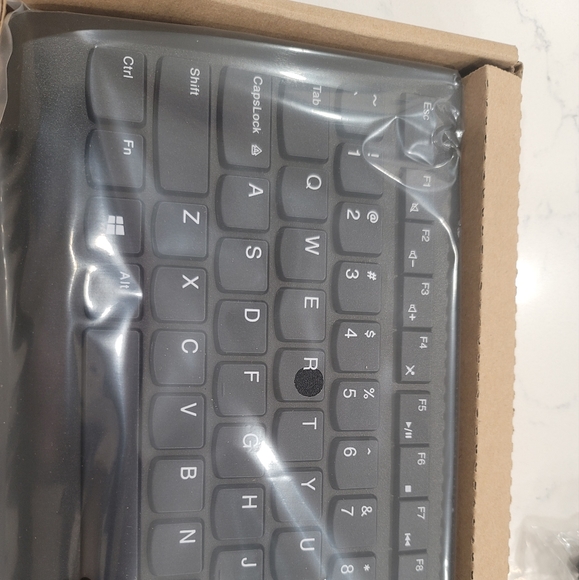 Lenovo Calliope USB Keyboard & Mouse - Picture 4 of 8